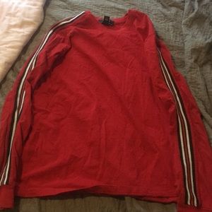 Long sleeve t-shirt for men. Size XL.